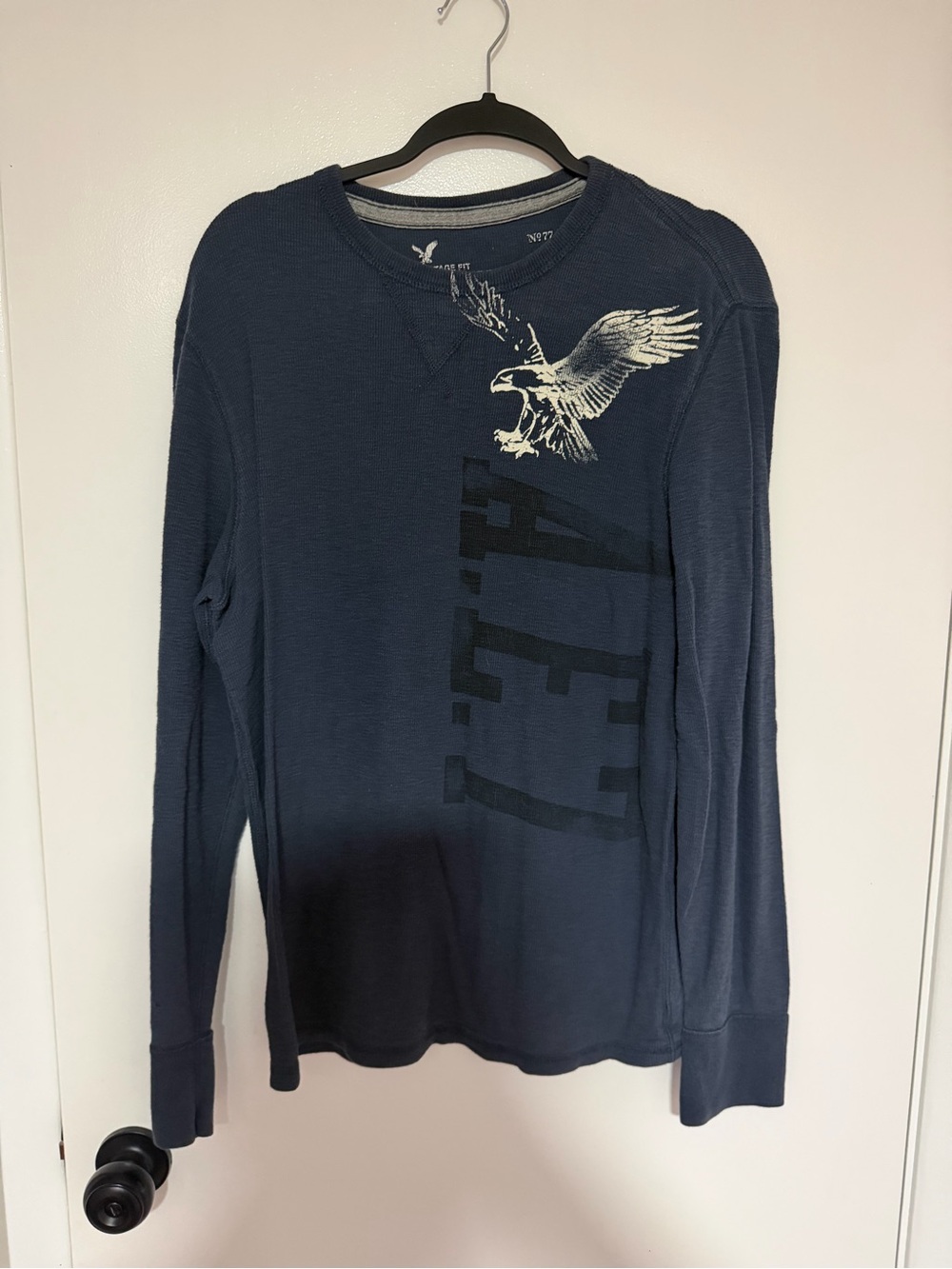 American Eagle Outfitters Navy Blue Long-Sleeve Graphic Thermal Shirt